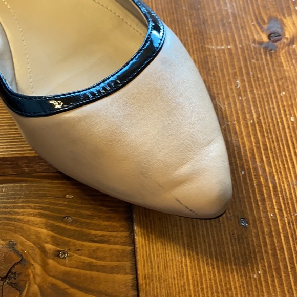 BCBG GENERATION FLATS W/ ANKLE STRAP - Picture 5 of 6